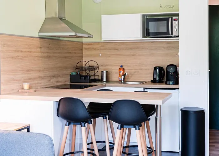 Cosy 5 Mins Honfleur Piscine Terrasse Apartment *