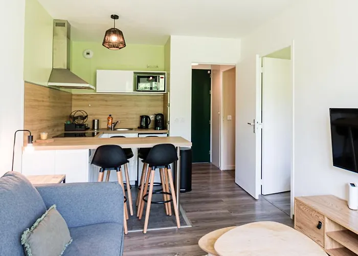 Cosy 5 Mins Honfleur Piscine Terrasse Equemauville